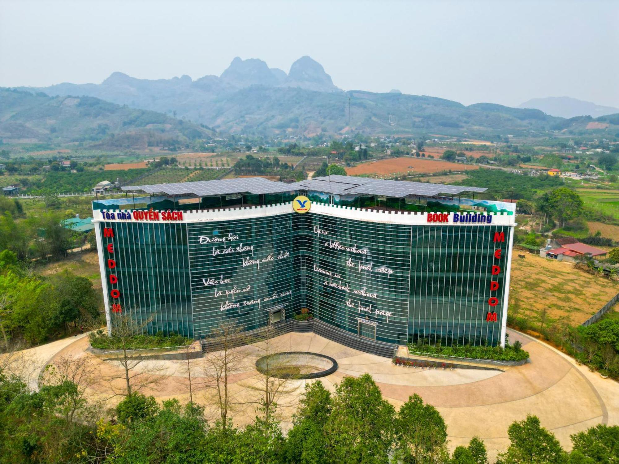 Hotel Meddom Park Cao Phong Exterior foto