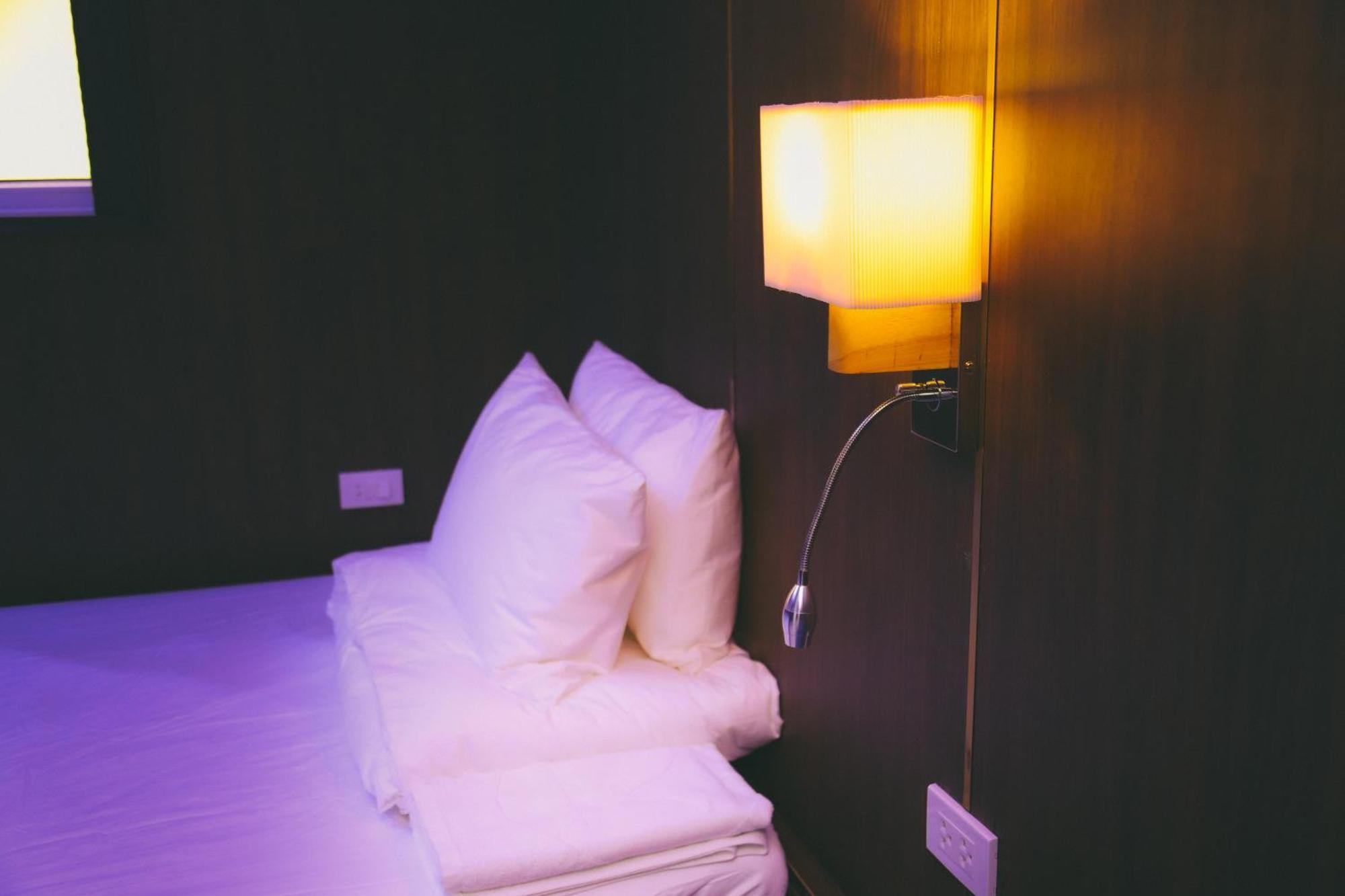 Hotel Meddom Park Cao Phong Exterior foto