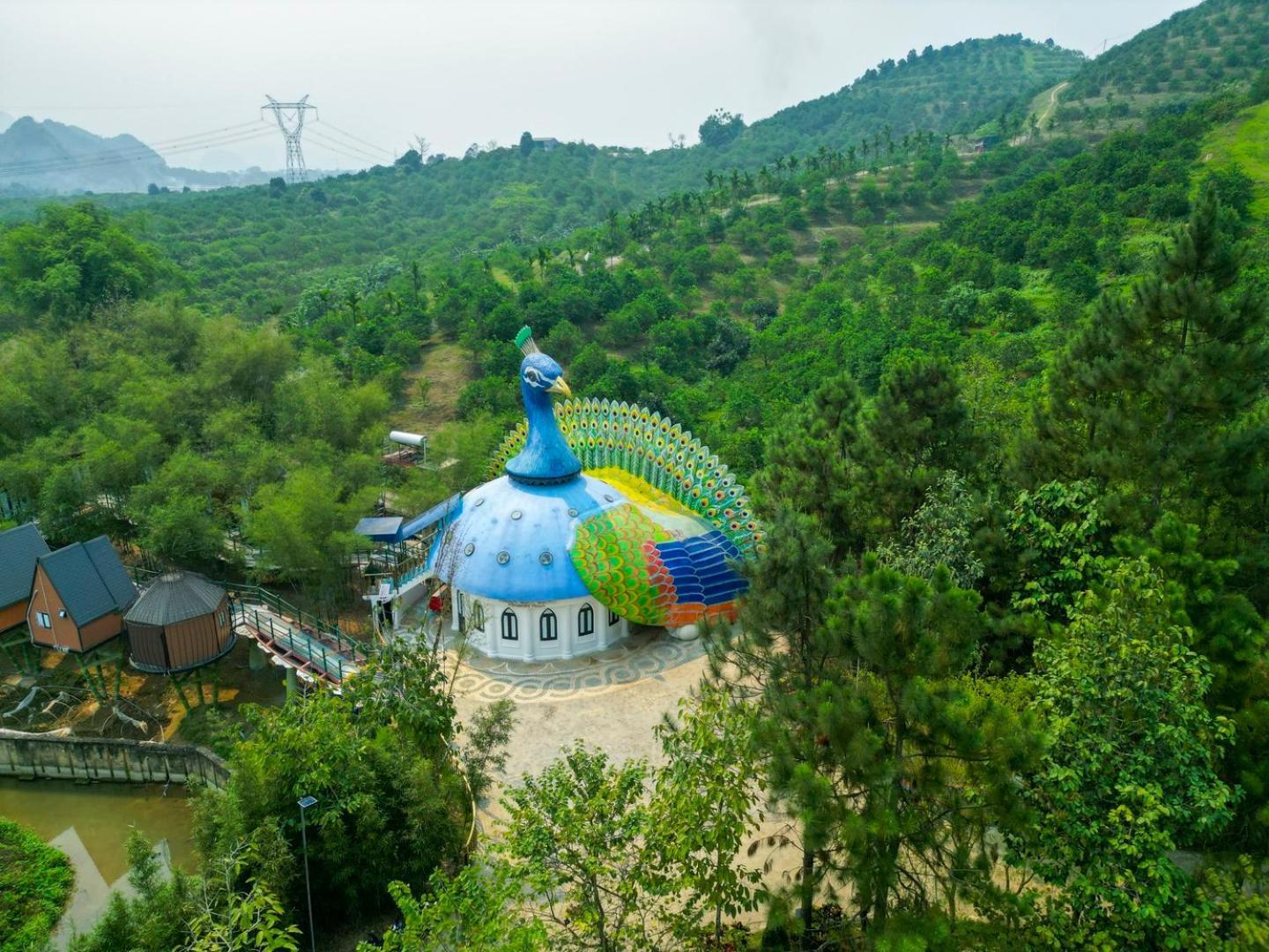 Hotel Meddom Park Cao Phong Exterior foto